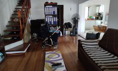 CASA EN VENTA - GRANADERO BAIGORRIA