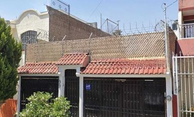 Casa en Venta en Loma Dorada - Loma Arandas 199