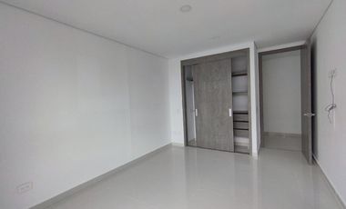 Moderno Apartamento de Una Habitación Cerca del Mar y el Aeropuerto
