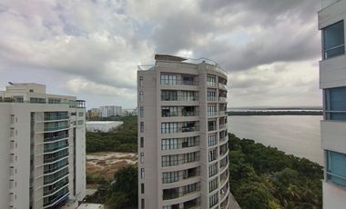Moderno Apartamento de Una Habitación Cerca del Mar y el Aeropuerto