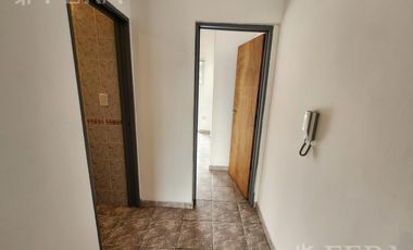Venta departamento 3 ambientes con balcón  en Quilmes