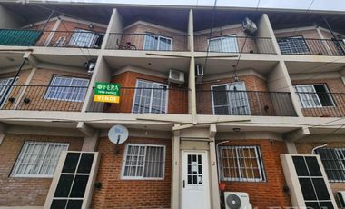 Venta departamento 3 ambientes con balcón  en Quilmes