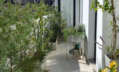 Excelente Duplex único de revista! 4 dorm. en suite, 2 terrazas y 2 cocheras