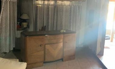 Casa en venta - 2 Dormitorios 1 Baño - Cochera - 322Mts2 - Glew