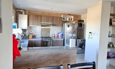 Hermoso Departamento 3 ambientes con Cochera en Lomas de Zamora Este. Apto Crédito!