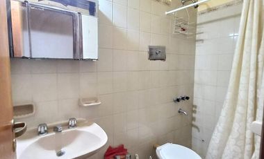 Duplex a tan solo 200 metros del mar c/cochera y patio!!!
