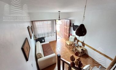 Duplex a tan solo 200 metros del mar c/cochera y patio!!!
