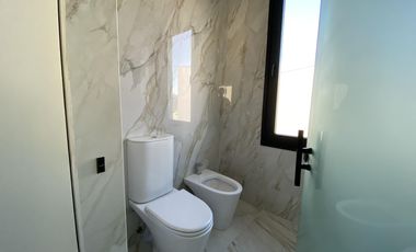 Casa a estrenar Puertos del Lago Barrio Marinas Escobar