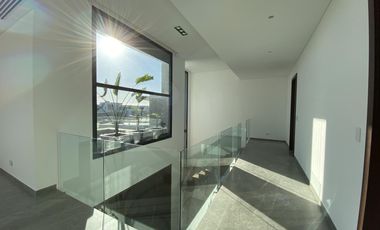 Casa a estrenar Puertos del Lago Barrio Marinas Escobar