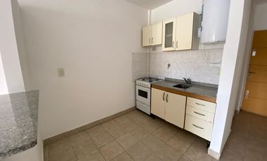 MONOAMBIENTE con COCHERA