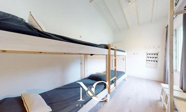 Casa en venta en Costa Esmeralda, fondo libre