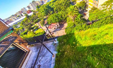 VENTA Piso PENTHOUSE frente a las Barrancas  Gran Terraza propia 2Coch, VIG 24hs estilo CASA