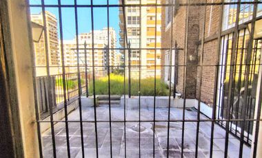 VENTA Piso PENTHOUSE frente a las Barrancas  Gran Terraza propia 2Coch, VIG 24hs estilo CASA