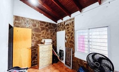 Casa venta -2 dormitorios-1 baño- 58mts2 cubiertos  - Berisso