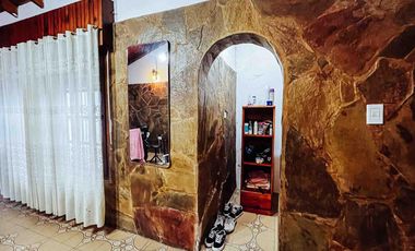 Casa venta -2 dormitorios-1 baño- 58mts2 cubiertos  - Berisso