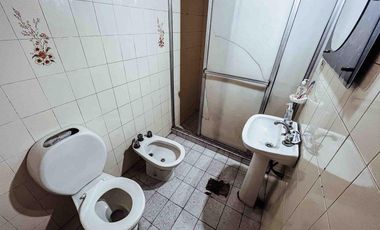 Casa venta -2 dormitorios-1 baño- 58mts2 cubiertos  - Berisso