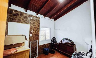 Casa venta -2 dormitorios-1 baño- 58mts2 cubiertos  - Berisso