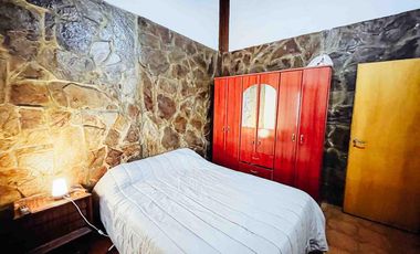Casa venta -2 dormitorios-1 baño- 58mts2 cubiertos  - Berisso