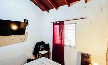 Casa venta -2 dormitorios-1 baño- 58mts2 cubiertos  - Berisso