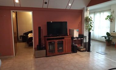 Venta Chalet 7 Amb. De Categoria en El Palomar -  Ideal 2 Flias.