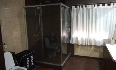 Venta Chalet 7 Amb. De Categoria en El Palomar -  Ideal 2 Flias.