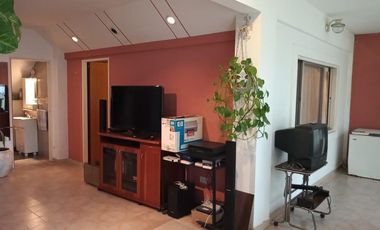 Venta Chalet 7 Amb. De Categoria en El Palomar -  Ideal 2 Flias.