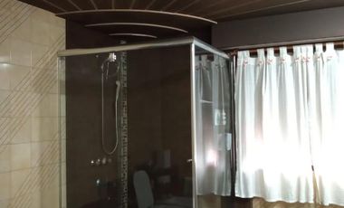 Venta Chalet 7 Amb. De Categoria en El Palomar -  Ideal 2 Flias.
