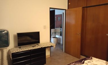 Venta Chalet 7 Amb. De Categoria en El Palomar -  Ideal 2 Flias.