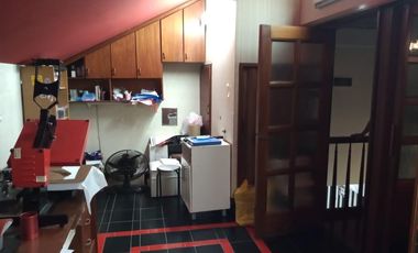Venta Chalet 7 Amb. De Categoria en El Palomar -  Ideal 2 Flias.