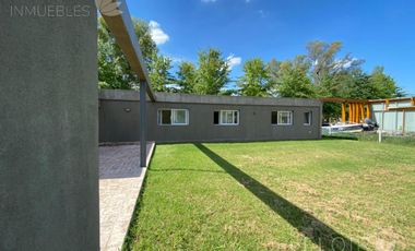 Casa 4 amb en venta en barrio cerrado  La Cesarina