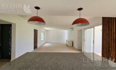 Casa 4 amb en venta en barrio cerrado  La Cesarina