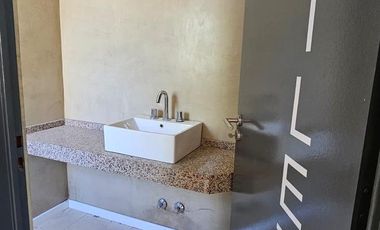 Casa 4 amb en venta en barrio cerrado  La Cesarina