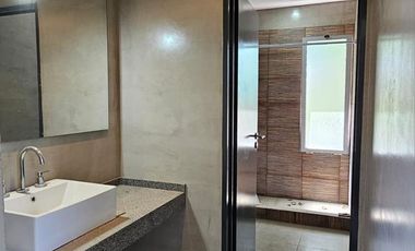 Casa 4 amb en venta en barrio cerrado  La Cesarina