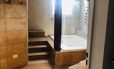 CASA EN VENTA Y ALQUILER DE 4 AMBIENTES MALIBÚ