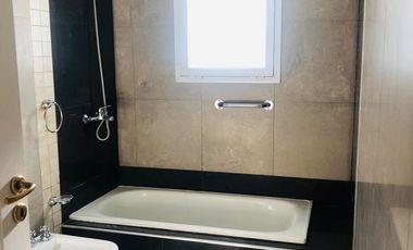 CASA EN VENTA Y ALQUILER DE 4 AMBIENTES MALIBÚ
