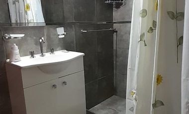 CASA 2 DORMITORIOS EN VENTA A METROS DE BLAS PARERA