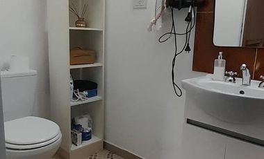 CASA 2 DORMITORIOS EN VENTA A METROS DE BLAS PARERA
