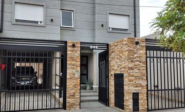 Venta - a Estrenar Semipiso 3 amb. c/ Cochera