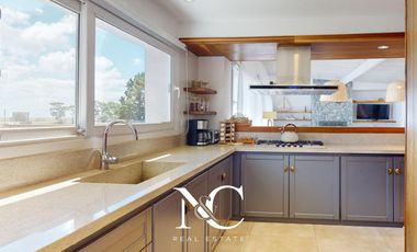 Casa en venta en Costa Esmeralda, fondo a la cancha de polo