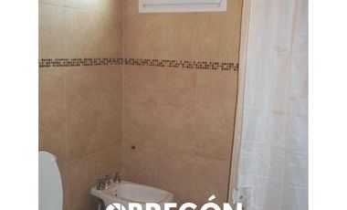 EXCELENTE LOTE MULTIFAMILIAR CON 2 DEPARTAMENTOS A 150 MTS DEL MAR