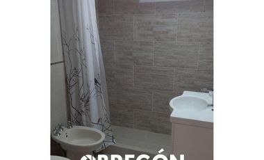 EXCELENTE LOTE MULTIFAMILIAR CON 2 DEPARTAMENTOS A 150 MTS DEL MAR