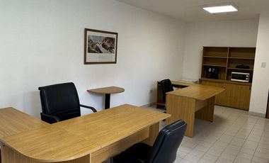 Alquiler oficina amoblada con patio exclusivo - San Luis 1900 Rosario