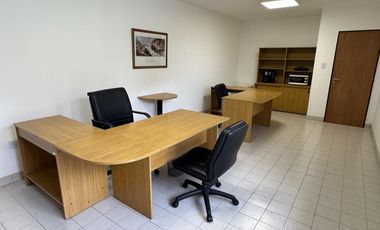 Alquiler oficina amoblada con patio exclusivo - San Luis 1900 Rosario