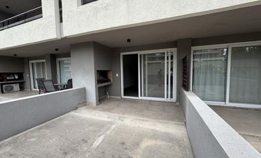 Departamento Monoambiente  en Alquiler  Campus Vista  Pilar PB con patio y parrilla
