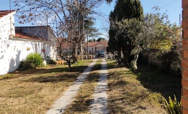 Casas en venta - 3 Dormitorios 2 Baños - 560Mts2 - Santa Teresita