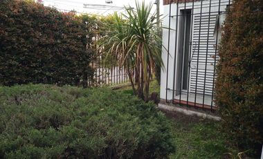 Venta Casa 3 Amb.  en Barrio Pileta  R. Mejía  Excelente EstadoC/Fdo. Libre