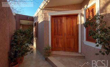 Casa en  B° UTA