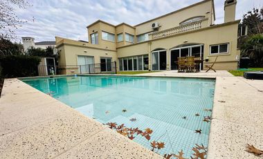 Casa en Solar Del Bosque