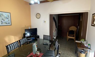 SANTILLI - ALMAFUERTE 256 - Lomas de Zamora Oeste