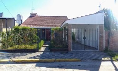 Casa en  San Isidro al 500